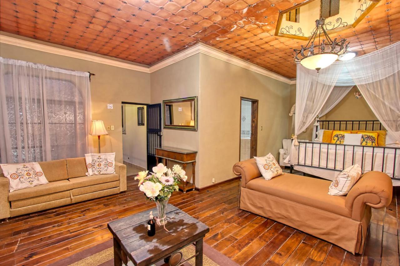 La Mexicana Hotel Boutique Hotel 3*
