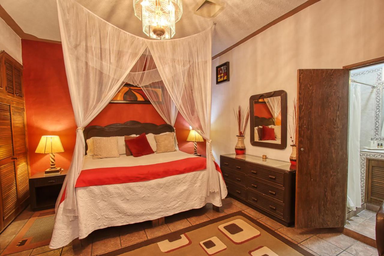 La Mexicana Hotel Boutique Hotel 3*
